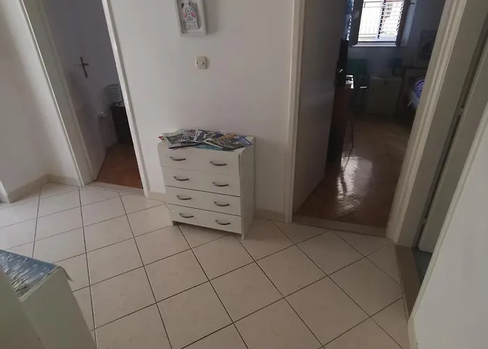 Eva Oliva * מאקרסקה