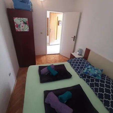 Eva Oliva Apartamento *