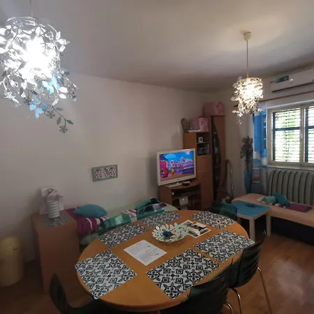 Apartamento Eva Oliva Makarska