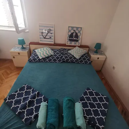 Apartamento Eva Oliva Makarska